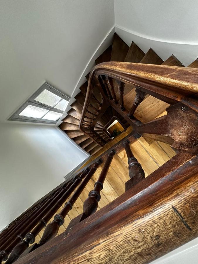 In The Beautiful Districts Of Tours A "Particular" With Great Comfort Villa Exterior photo