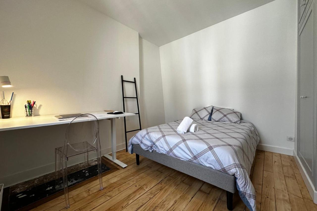 In The Beautiful Districts Of Tours A "Particular" With Great Comfort Villa Exterior photo